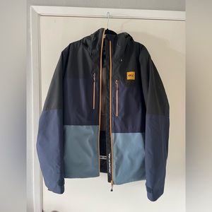 Snowboard jacket. Worn 1 time. Brand new condition.